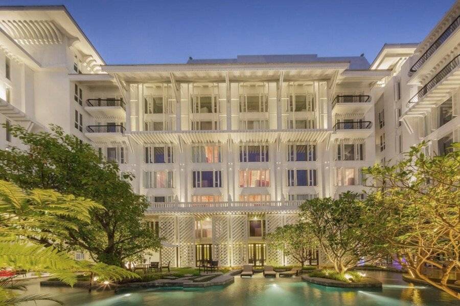 Hua Chang Heritage Hotel facade,garden,pool