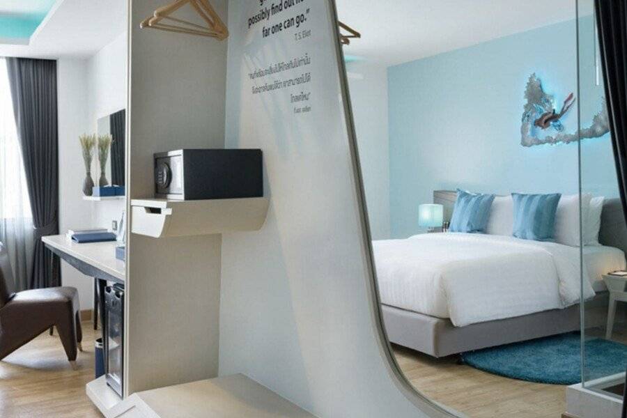 The Xtreme Suites hotel bedroom