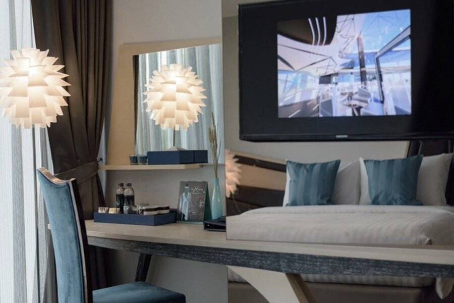 The Xtreme Suites hotel bedroom