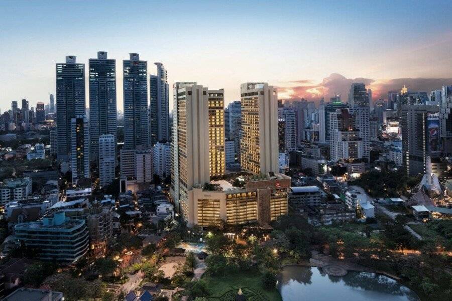 Bangkok Marriott Marquis Queens Park facade