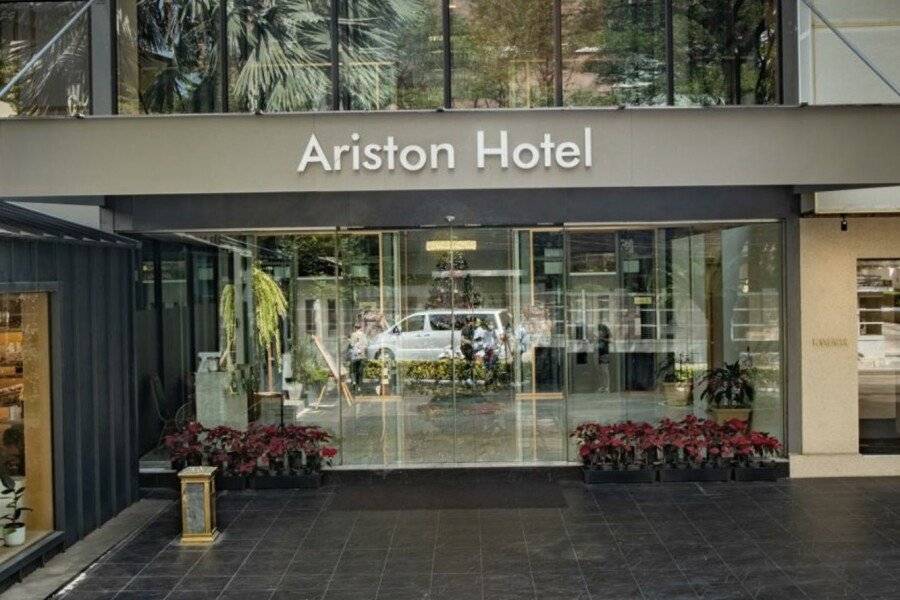 Ariston Hotel facade