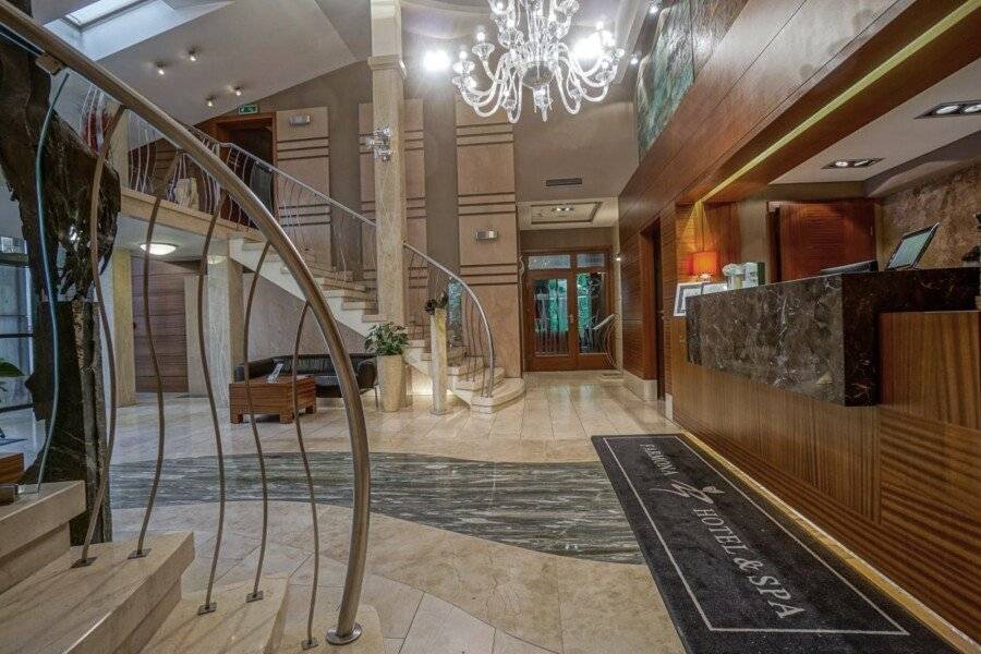 Farmona Hotel Business & SPA lobby,front desk,