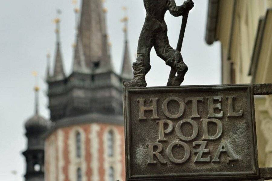 Hotel Pod Różą 