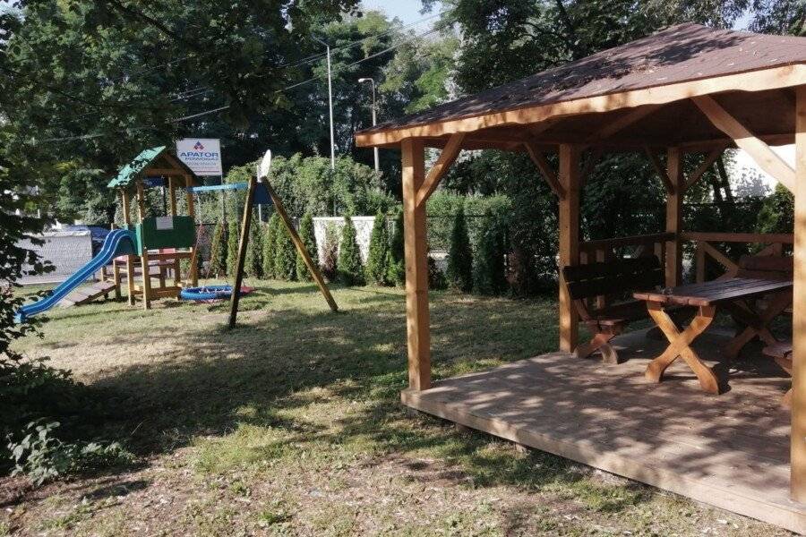 Hotel Zakliki kids play area,garden