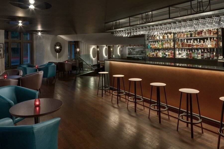 Hermitage Hotel bar