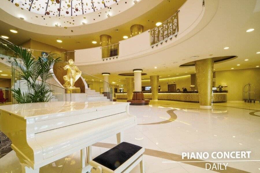 Don Giovanni Hotel - Great Hotels of The World lobby,front desk,