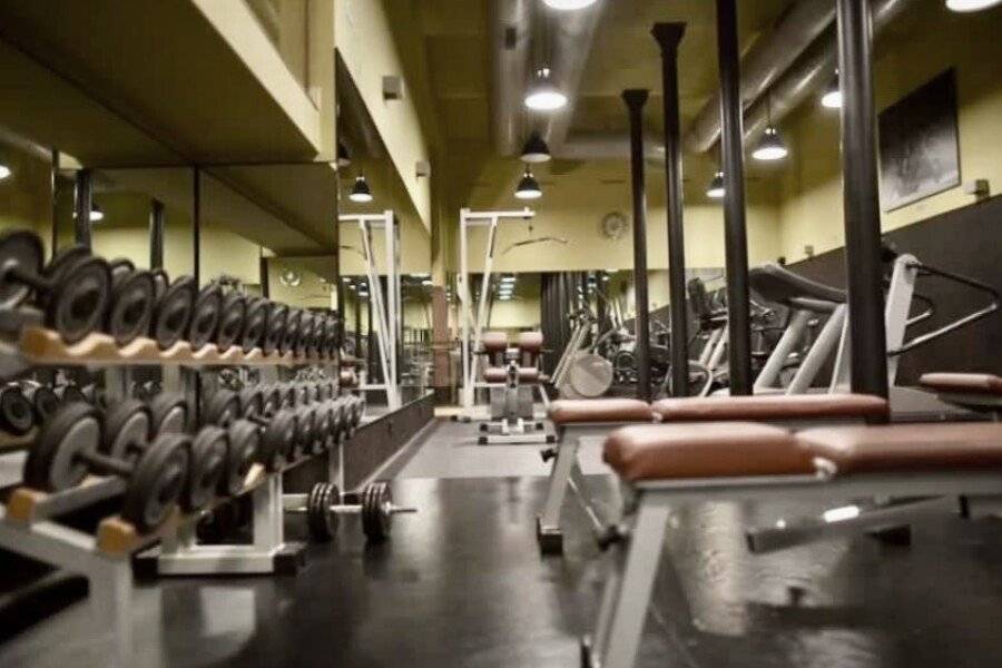 Le Palais Art Hotel fitness centre