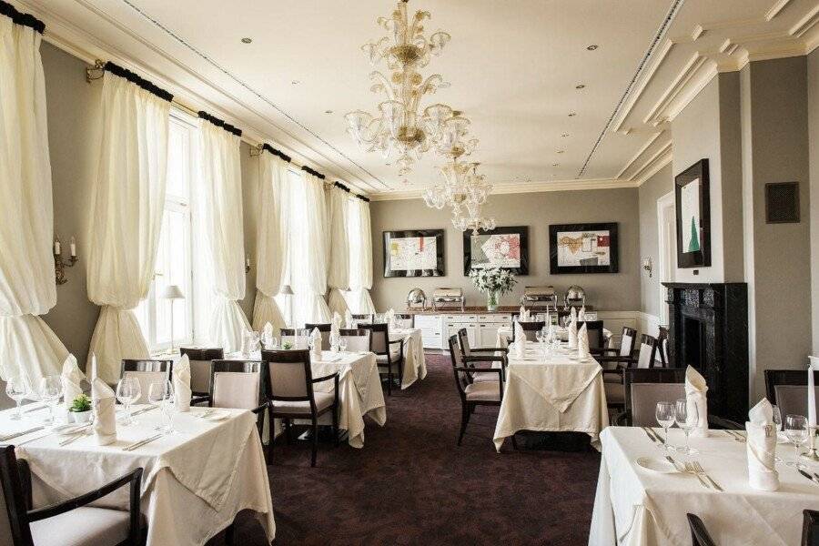 Le Palais Art Hotel restaurant