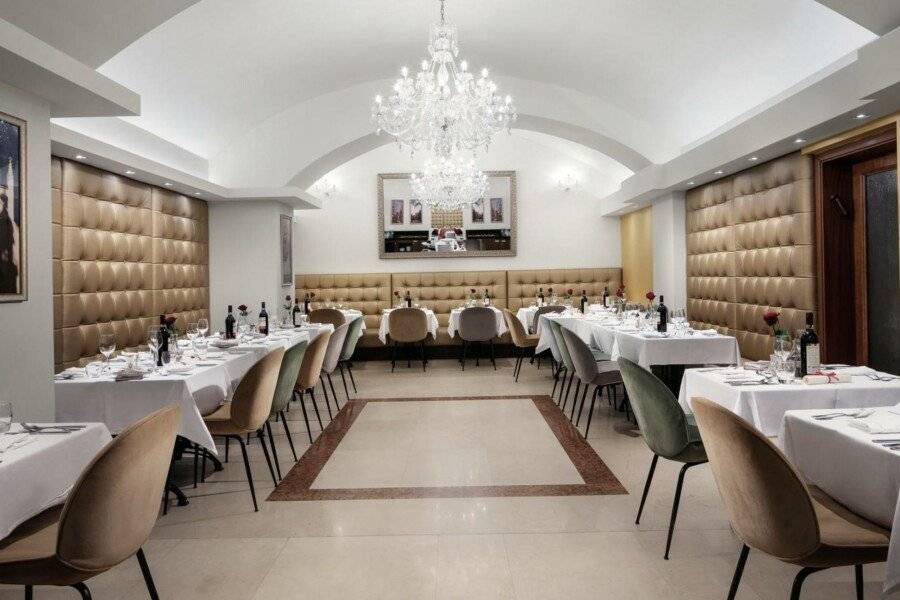 Kosher Hotel King David restaurant