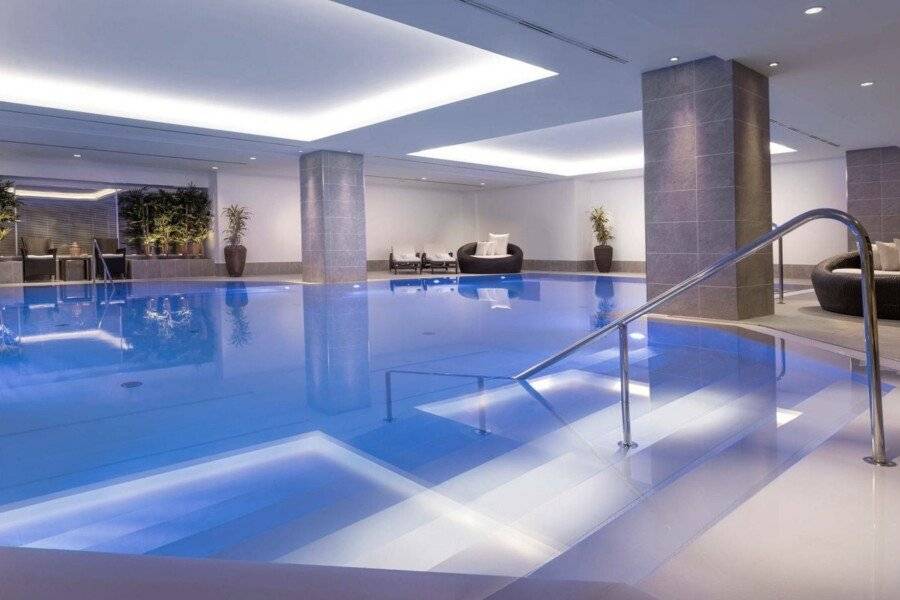 Hilton Hotel indoor pool,spa