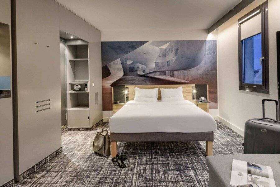 Novotel Suites City Potsdamer Platz hotel bedroom