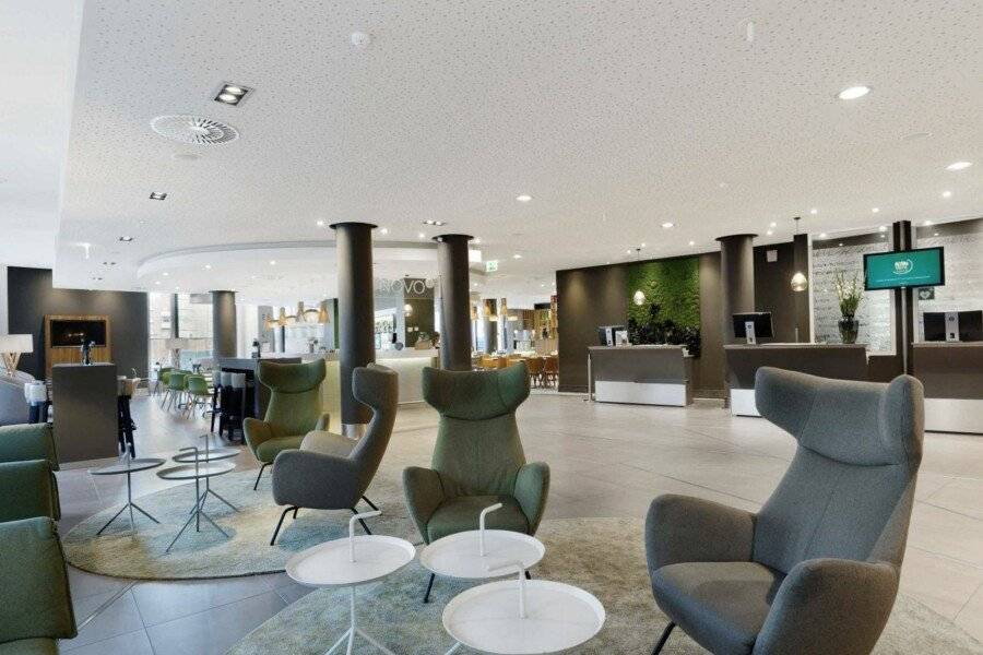 Novotel Mitte lobby,front desk