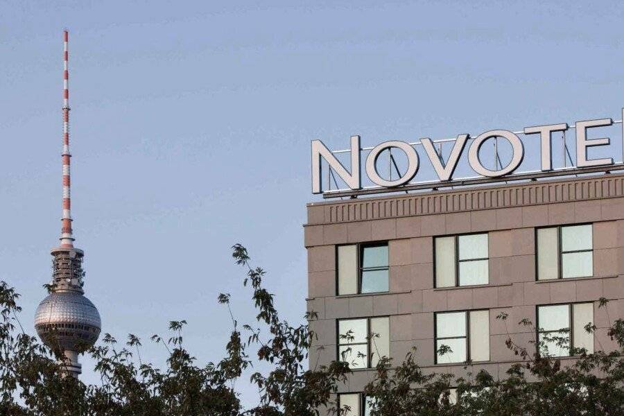 Novotel Mitte facade