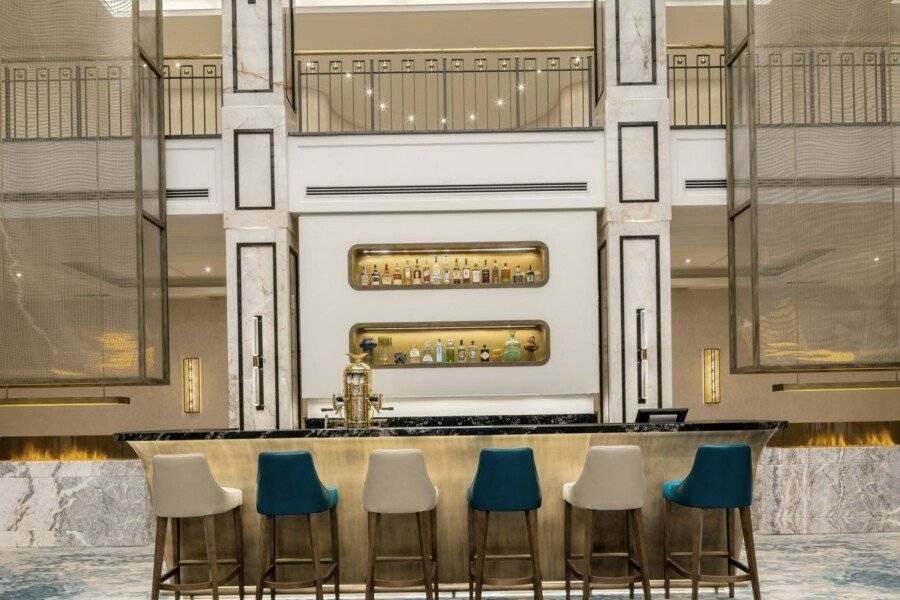 JW Marriott Hotel bar,lobby