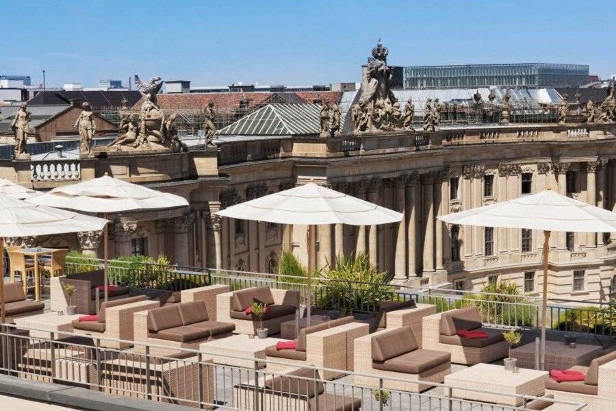 Rocco Forte Hotel De Rome rooftop pool,hotel facade