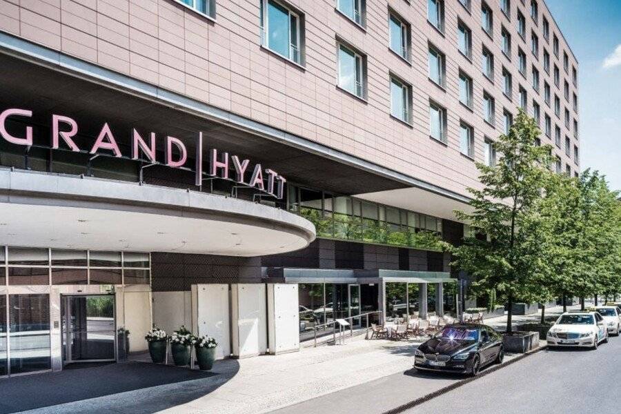 Grand Hyatt facade,hotel facade