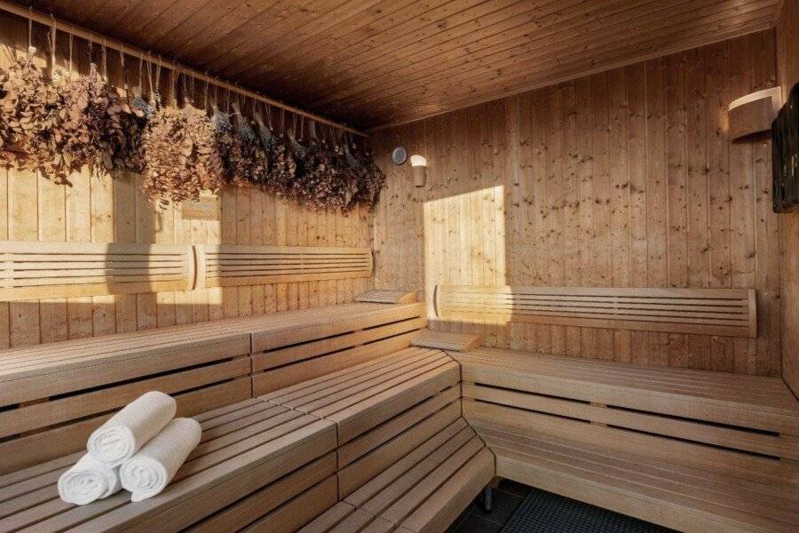 Vienna House by Wyndham Andel's sauna