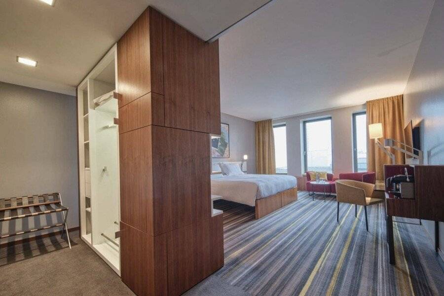 Dorint Kurfürstendamm Berlin hotel bedroom