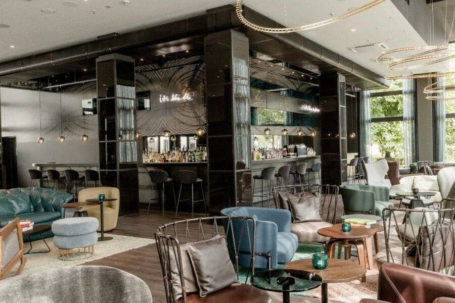 Motel One-Hauptbahnhof bar,lobby