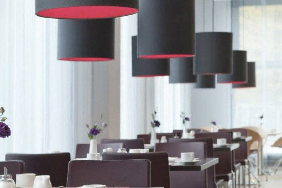 IntercityHotel Hauptbahnhof restaurant