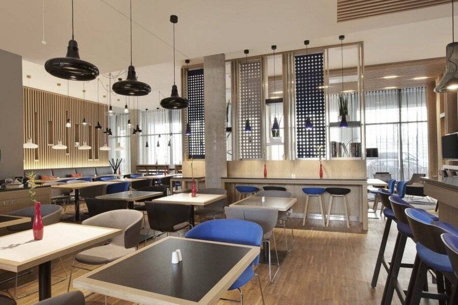 Holiday Inn Express - - Alexanderplatz, an IHG Hotel restaurant