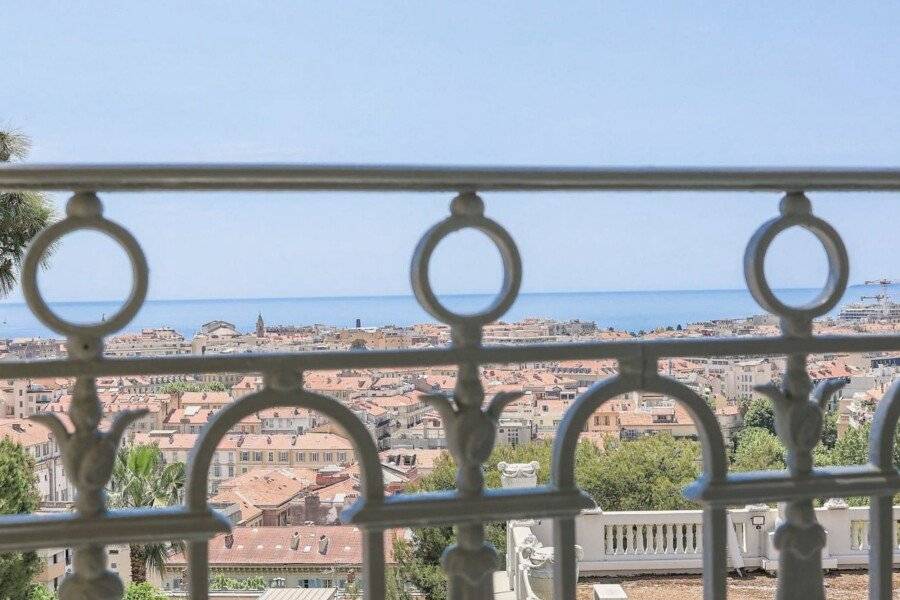 Hôtel Petit Palais ocean view, balcony