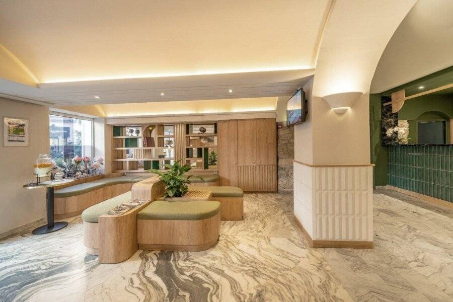 Hotel Boréal lobby