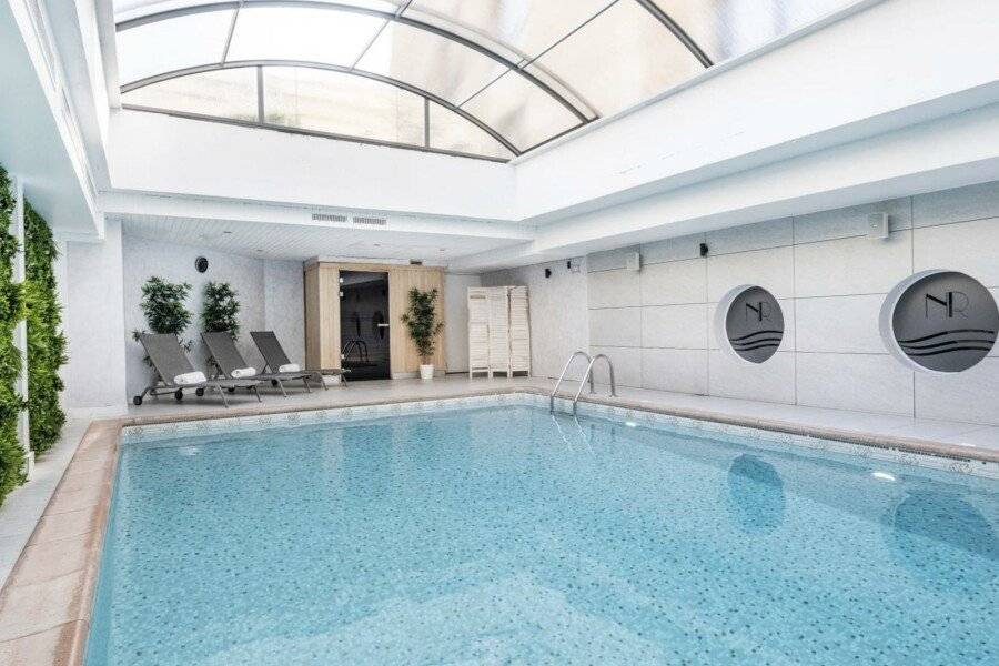 Hotel Riviera indoor pool,spa