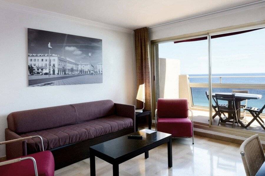 Aparthotel Adagio Promenade des Anglais hotel bedroom,ocean view