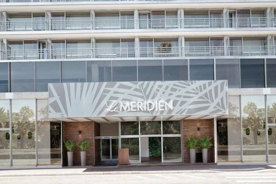 Le Meridien facade