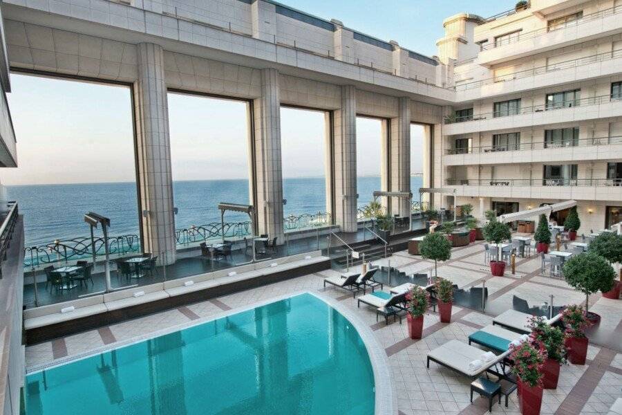 Hyatt Regency Palais de la Méditerranée outdoor pool,ocean view