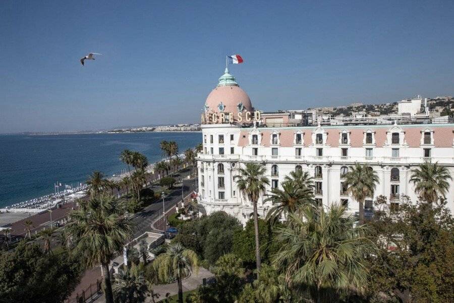 Hotel Le Negresco facade,ocean view