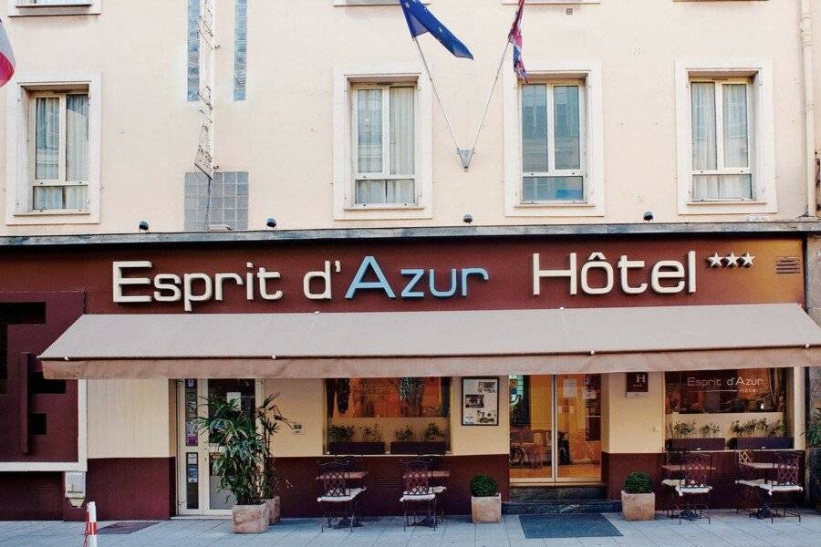 Hôtel Esprit d&#039;Azur facade, hotel facade