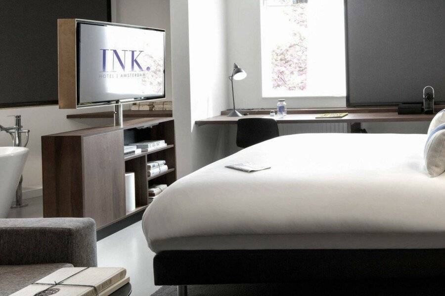 INK Hotel - MGallery Collection hotel bedroom