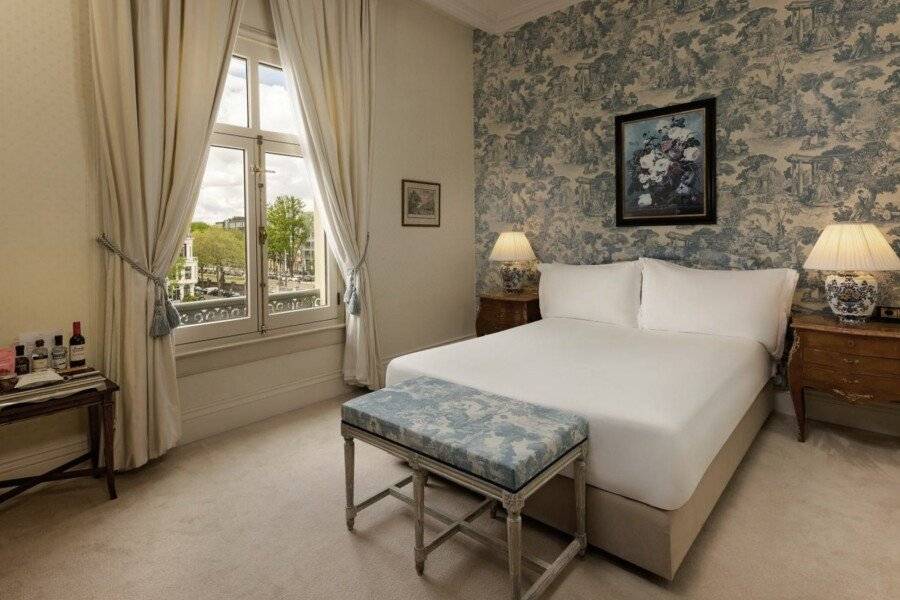 InterContinental Amstel, an IHG Hotel hotel bedroom