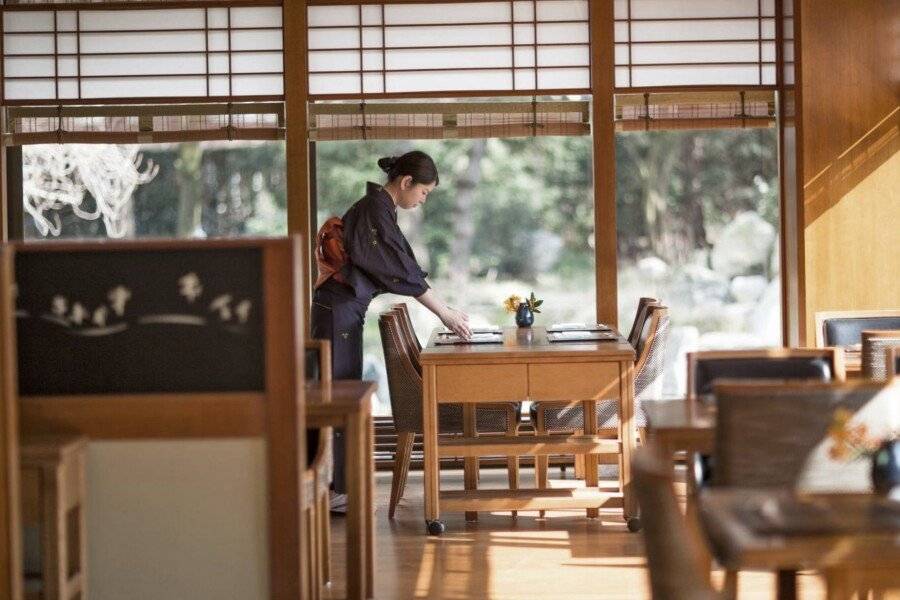 Hotel Okura – The Leading Hotels of the World restaurant