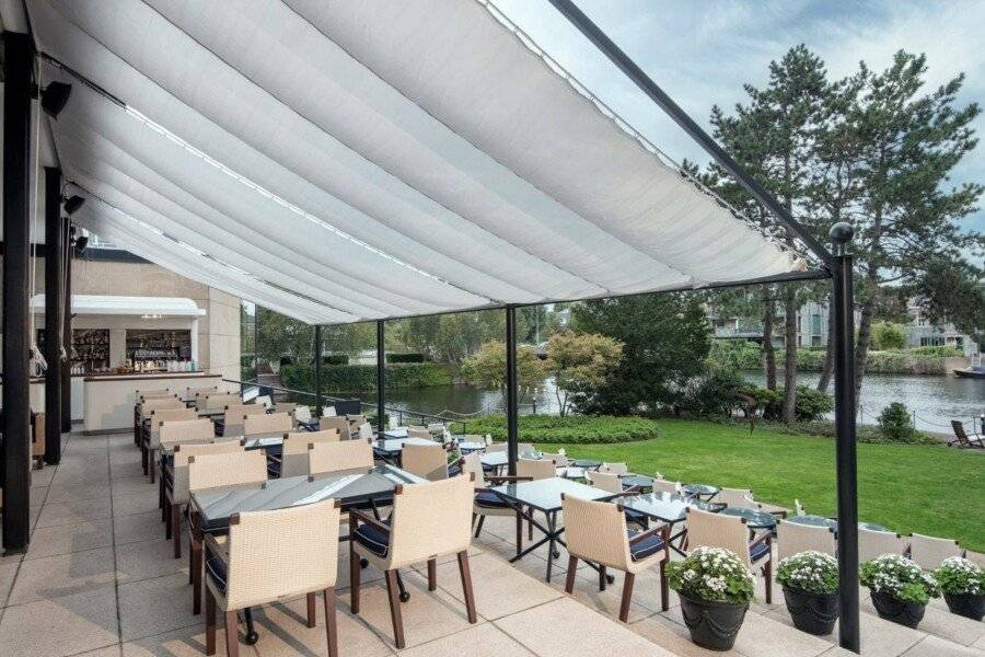 Hilton restaurant,garden