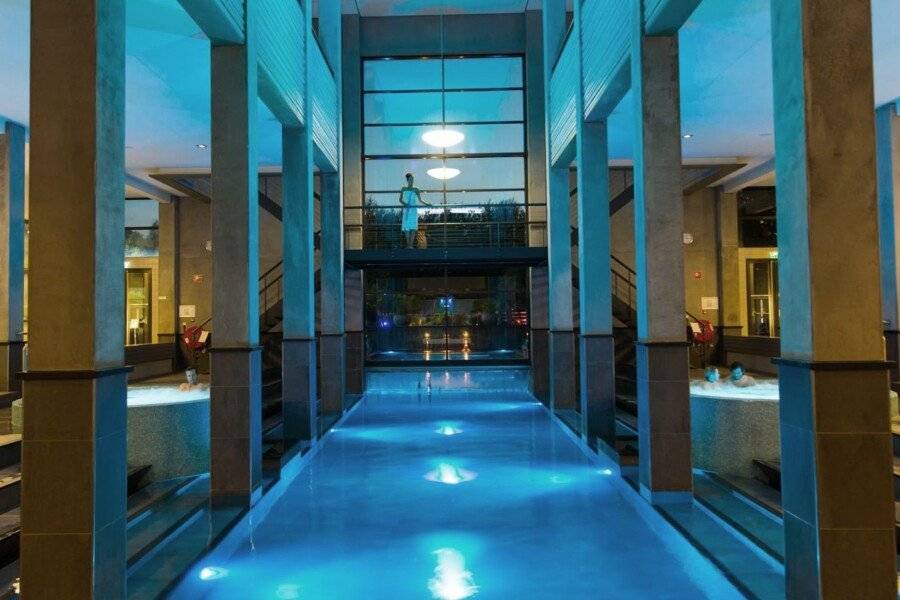 Hotel & Wellness Zuiver spa,pool