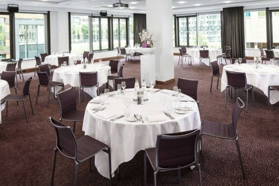 Crowne Plaza - South, an IHG Hotel restaurant,conference room,meeting room