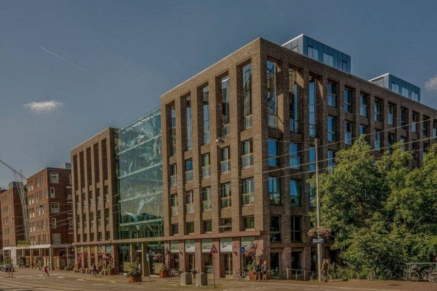 Grand Hotel Downtown facade