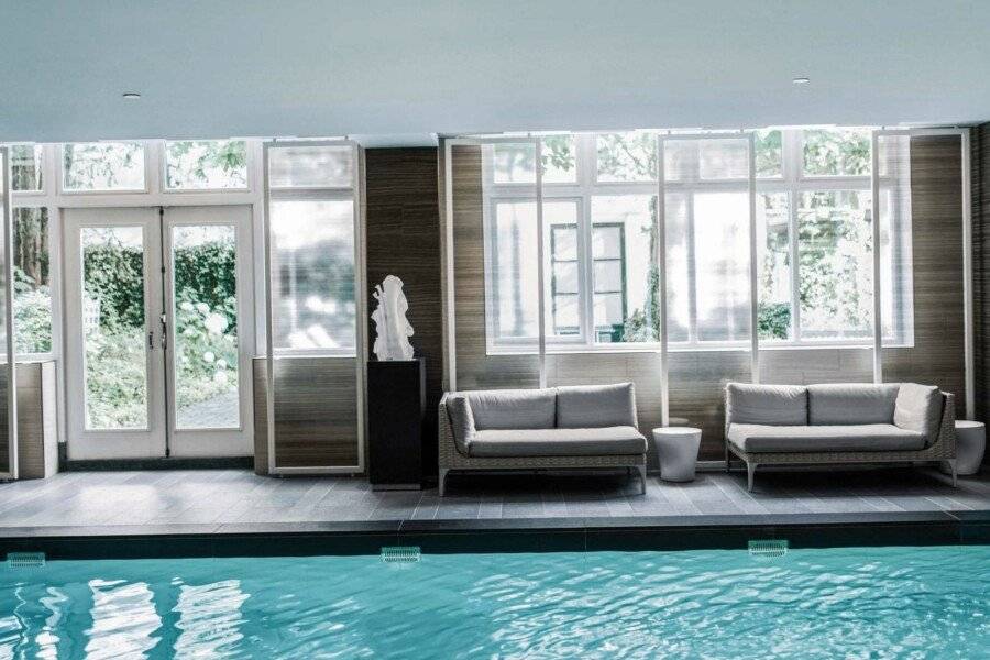 Waldorf Astoria indoor pool,spa