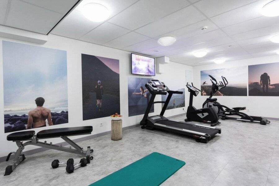 Urban Lodge Hotel fitness centre