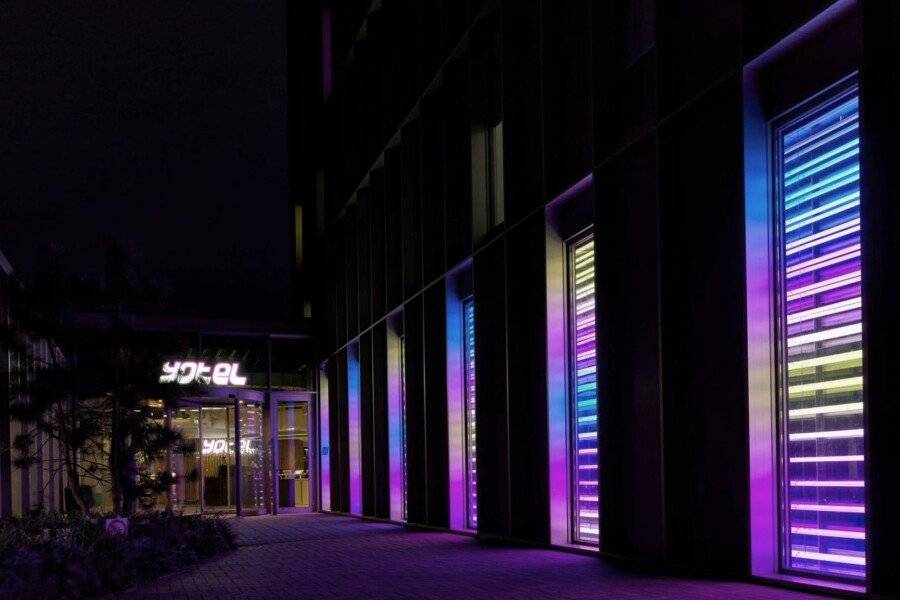 YOTEL facade