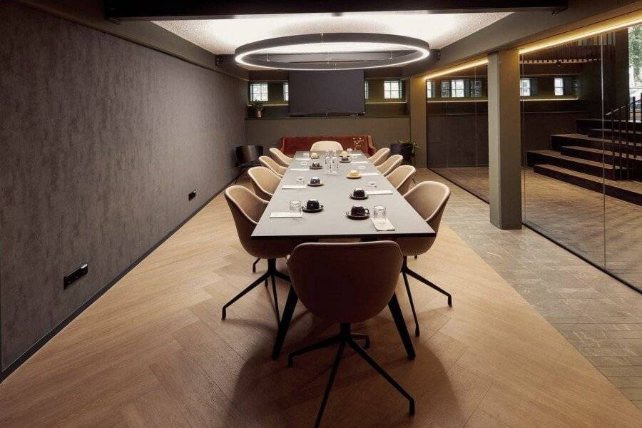 Met Hotel conference room,meeting room