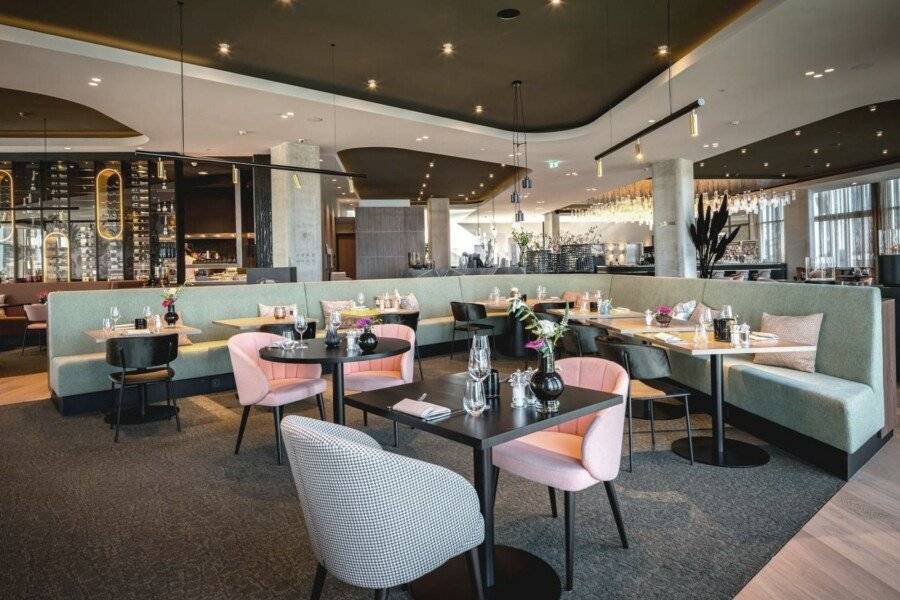 Van der Valk Hotel Zuidas -Rai restaurant