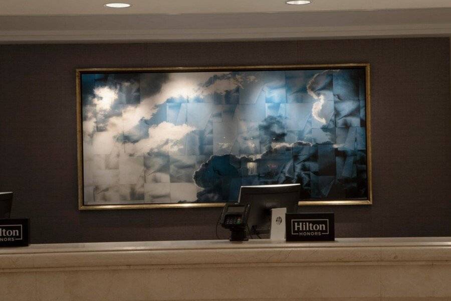 Hilton Airport lobby,front desk,