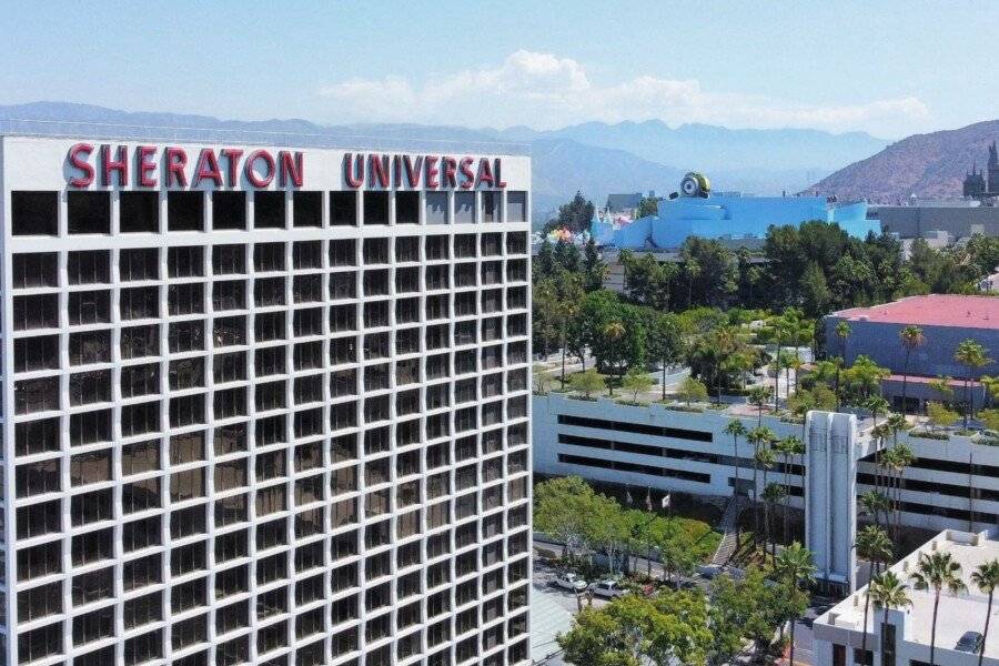 Sheraton Universal facade