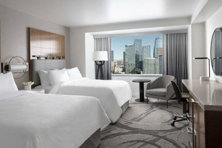 JW Marriott L.A. LIVE hotel bedroom,ocean view