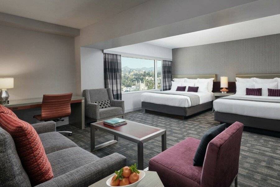 Loews Hollywood Hotel hotel bedroom