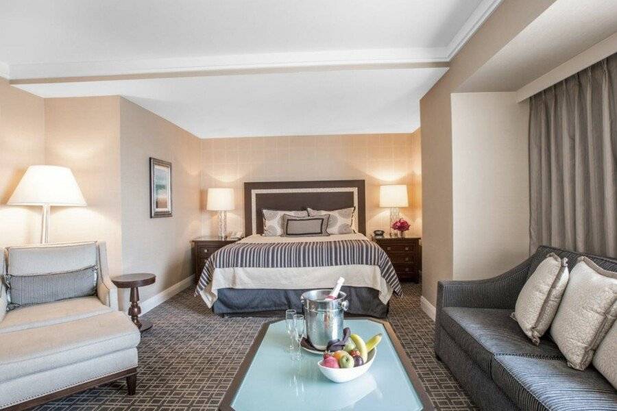 Omni Hotel hotel bedroom